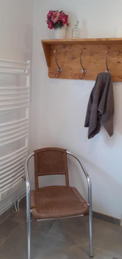 Gite Les Petits Chemins Ledeuix Exterior foto