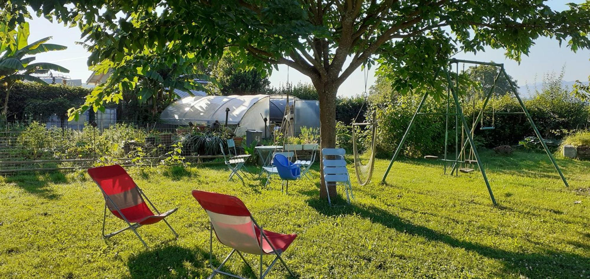 Gite Les Petits Chemins Ledeuix Habitación foto